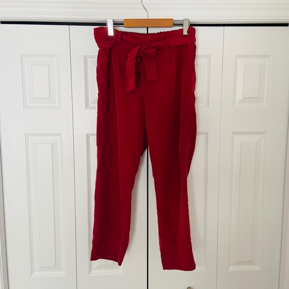 Paper Bag Pants 🌺 - Picture 3 of 5